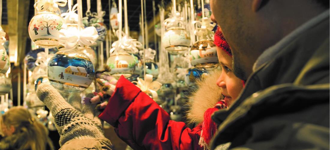 vater-und-kind-adventstand