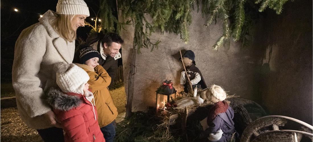 A family at the christmas market