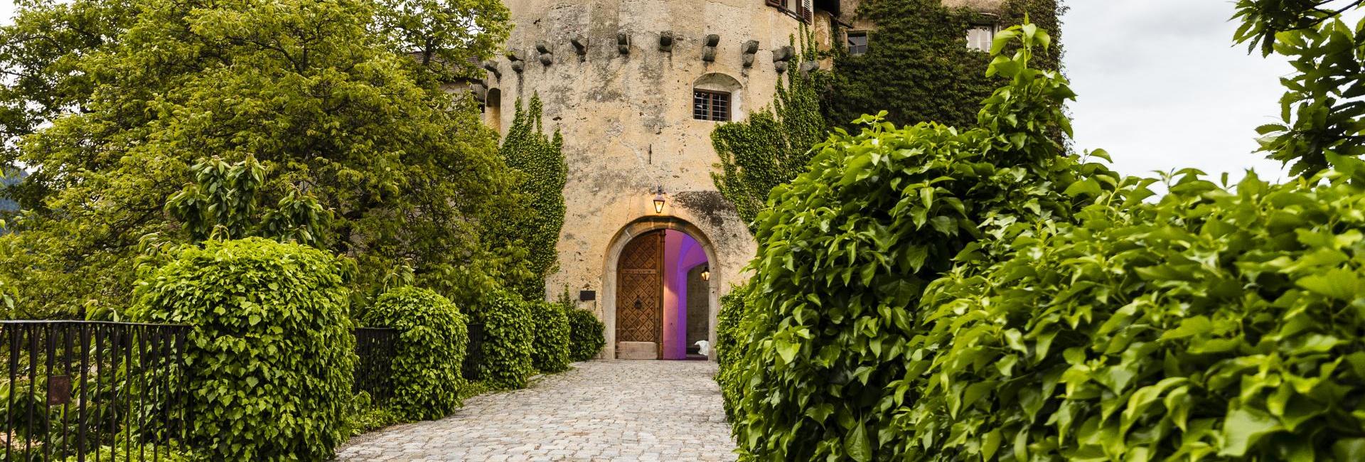 L'entrata del Castello di Scena